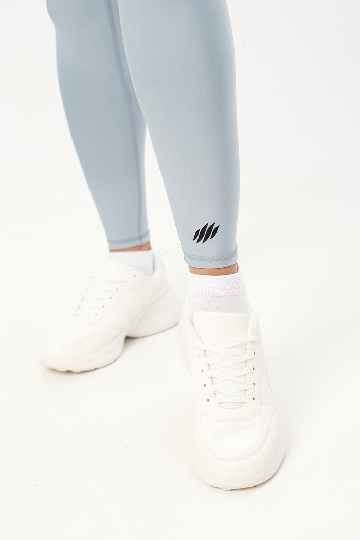 Легинсы с высокой талией