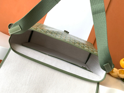 Goyard Capetien MM Messenger Bag