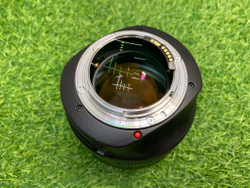 Canon EF 85mm 1.2L II USM