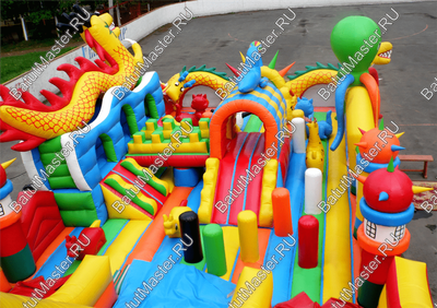 Коммерческий надувной батут "Осьминоги и драконы" 20*8*8 м