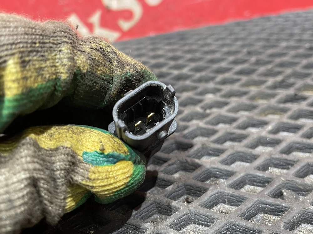 Датчик детонации 2021г