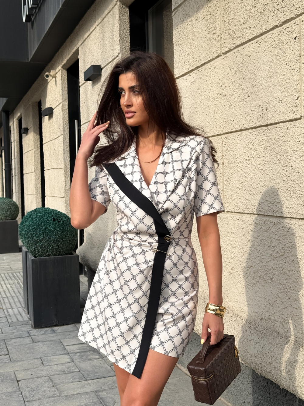 Комбинезон из вискозы с запахом