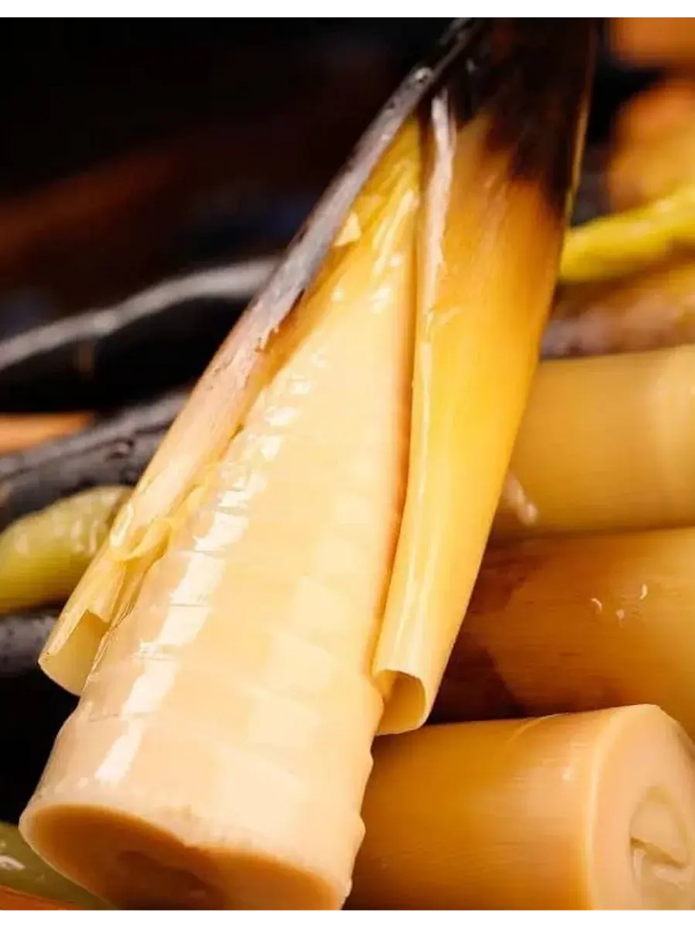 Очищенные побеги бамбука в остром маринаде 200 г