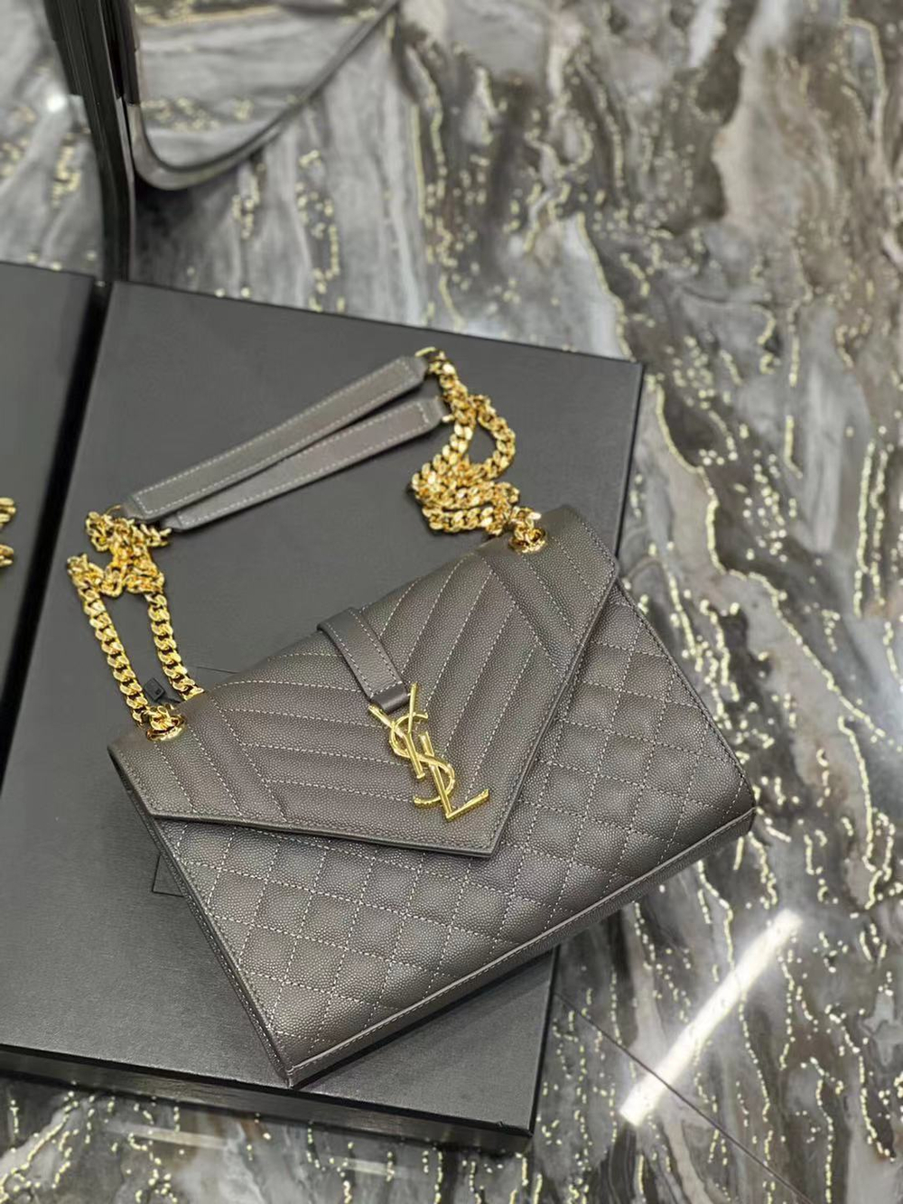 Saint Laurent Envelope Bag 24 cm