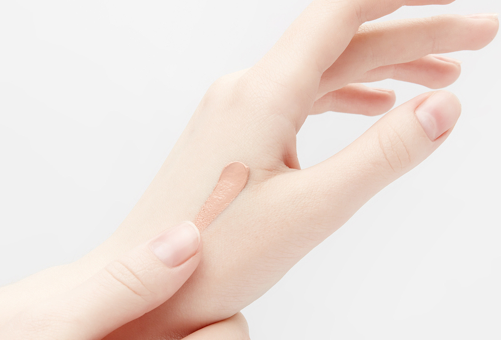 Bobbi Brown Creamy Corrector Корректор для лица