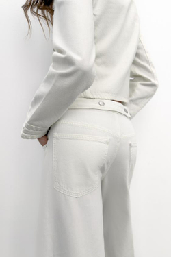 ZARA ДЖИНСЫ TRF BALLON СО СРЕДНЕЙ ПОСАДКОЙ И ПЕТЛЕЙ, БЕЛЫЙ