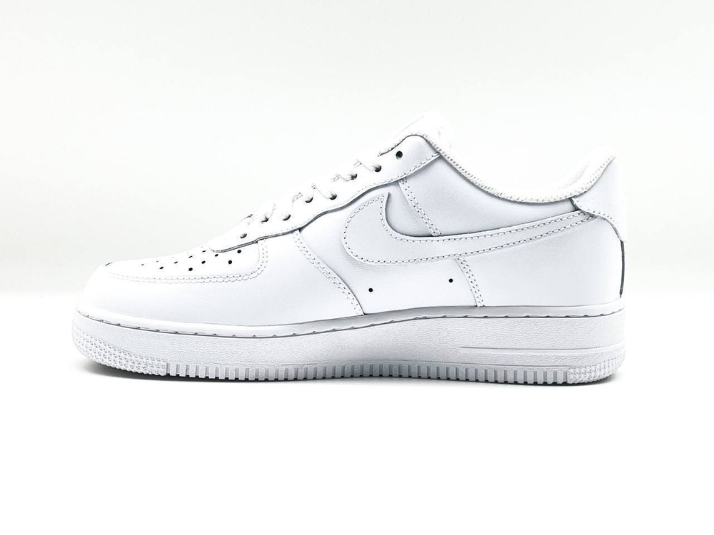 Кроссовки Nike