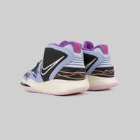  Кроссовки Nike Kyrie 8 Multi Color Camo артикул:DC9134-400 - купить в магазине Дайс