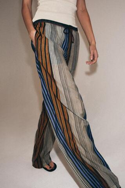 ZARA БРЮКИ В ПОЛОСКУ В ПИЖАМНОМ СТИЛЕ — ZW COLLECTION, РАЗНОЦВЕТНЫЙ