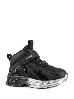 Утепленные кроссовки