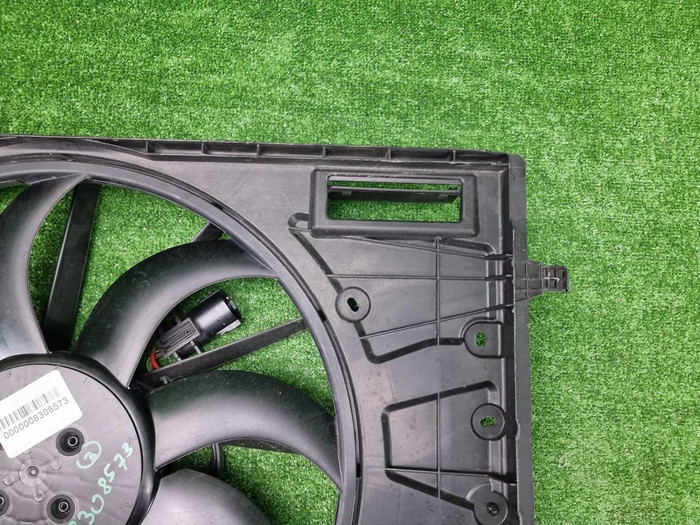 Диффузор с вентилятором Geely Monjaro (2021-н.в.)