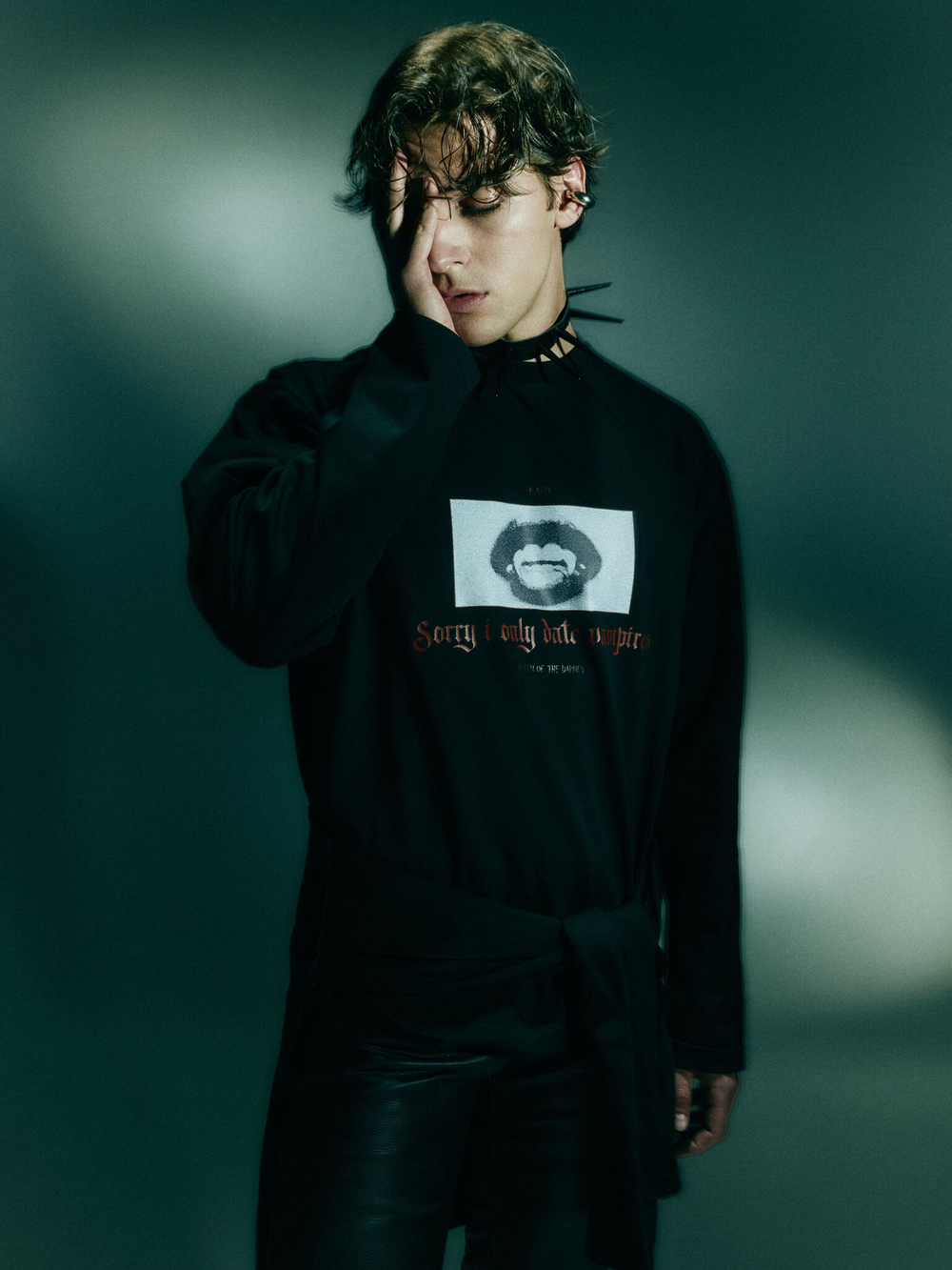 Лонгслив Vampires, черный