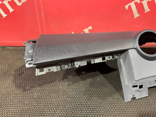 Накладка на торпедо 2018 год.