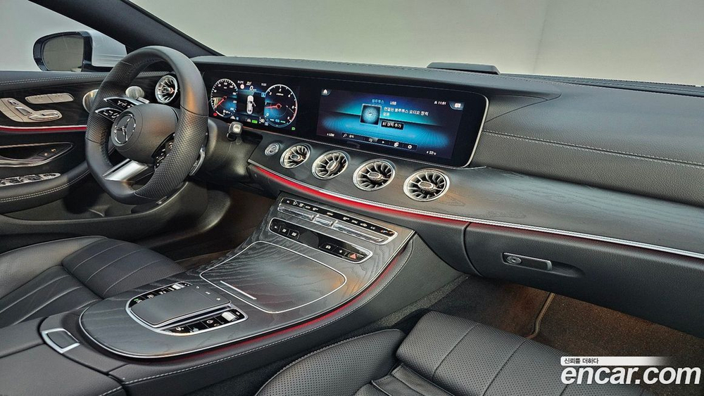 Mercedes-Benz E-Class W213 E300d 4MATIC Coupe (07.2022)