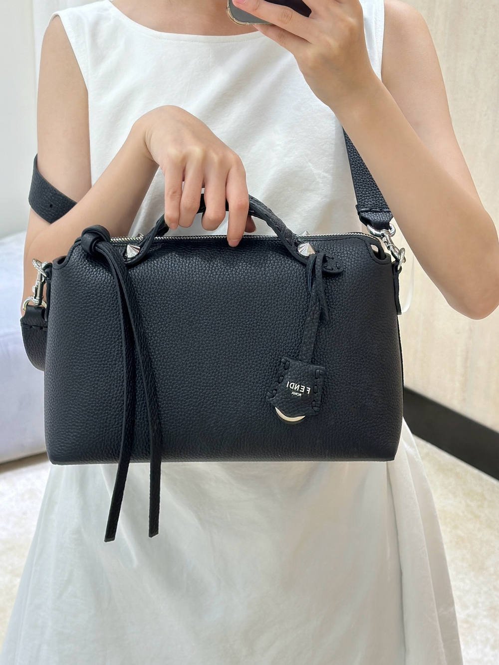 Fendi By The Way Selleria Medium 29 cm
