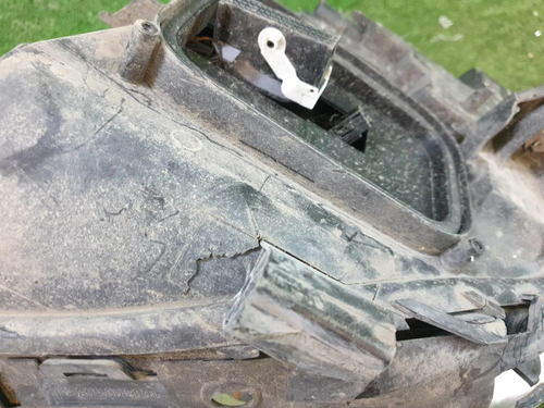 Битая Фара левая Mercedes CLA w117 C117 (2016-2019) LED