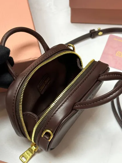 Мини сумка MIU MIU из натуральной кожи в тёмно-коричневом цвете