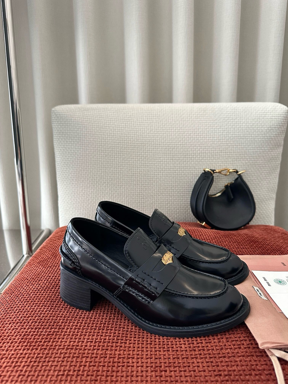 Лоферы из натуральной кожи