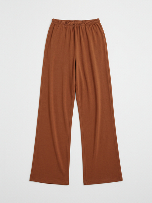 Трикотажные брюки свободного кроя