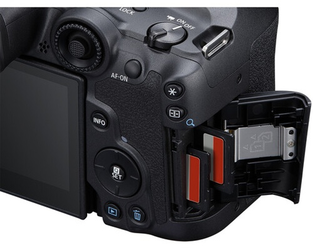 Фотокамера Canon EOS R7 Kit 18-150mm