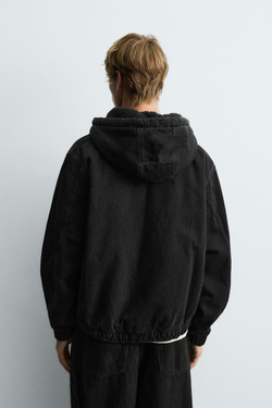 ZARA ДЖИНСОВАЯ КУРТКА С КАПЮШОНОМ И ОТДЕЛКОЙ ИЗ ИСКУССТВЕННОЙ ОВЧИНЫ, УГОЛЬНЫЙ