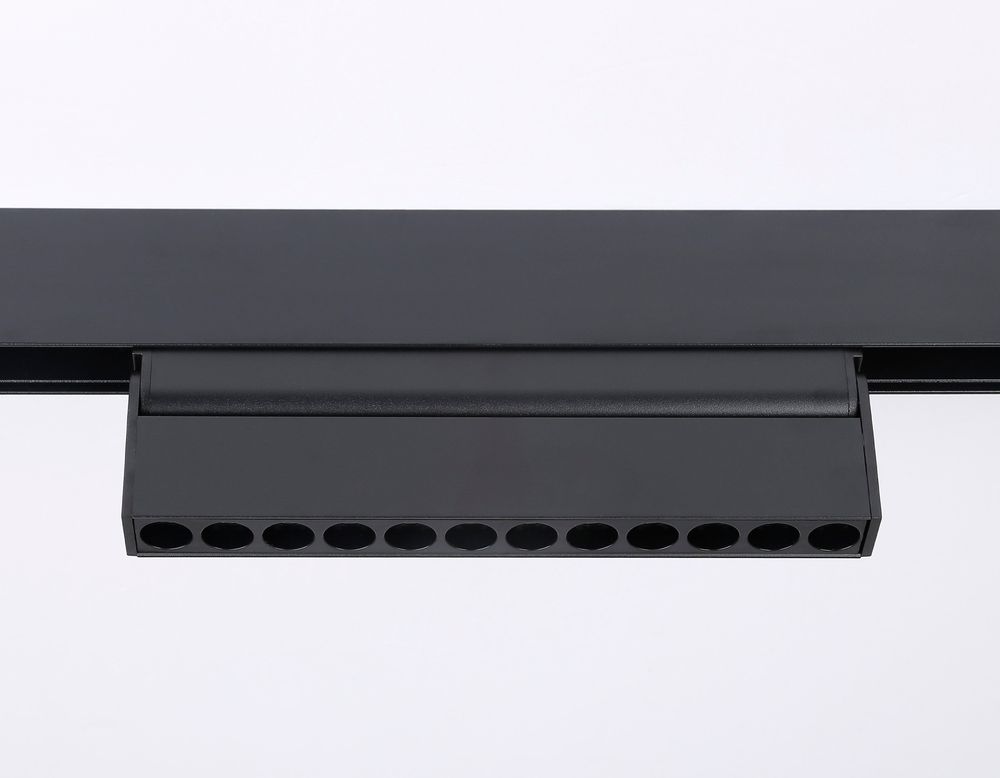 Ambrella Светильник светодиодный трековый поворотный для шинопровода Magnetic Track System GL4048