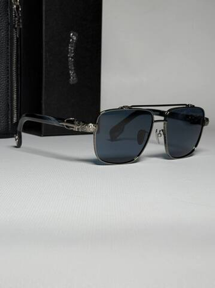 Солнцезащитные очки Chrome Hearts