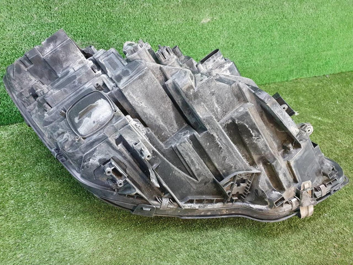 Битая Фара левая Mercedes S W222 (2017-2020) LED