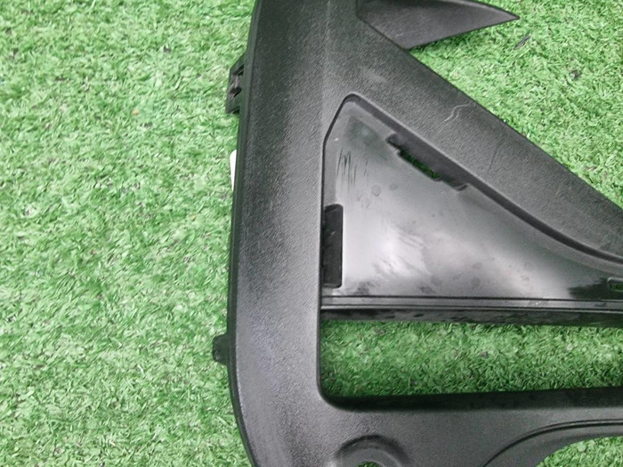 Накладка ПТФ правая BMW X1 F48 (2019-2022)