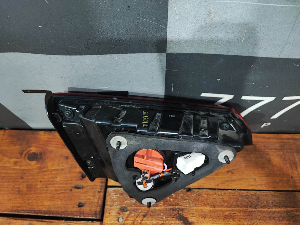 Фонарь задний правый Kia Rio 4 (FB) 20-нв Б/У Оригинал 92404H0500