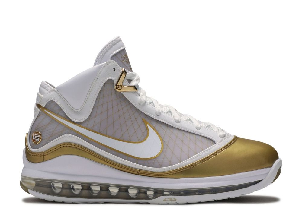 Air Max LeBron 7 Retro QS &#39;China Moon&#39; 2020