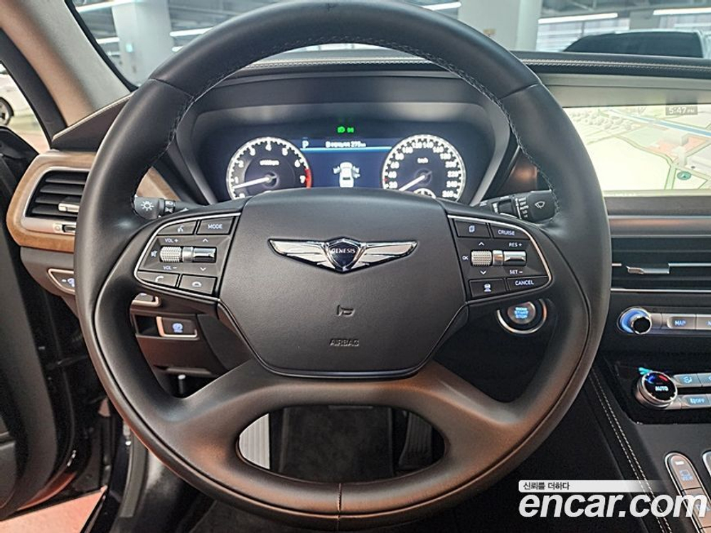 Genesis G90 5.0 AWD (02.2020)