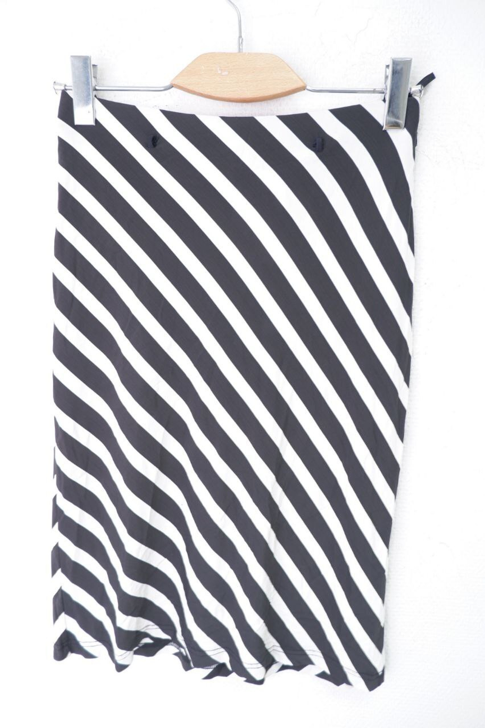 Юбка в полоску черно-белая 46 размер