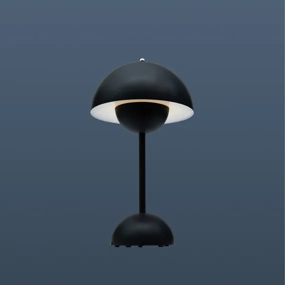 Настольный светильник Mary чёрный матовый