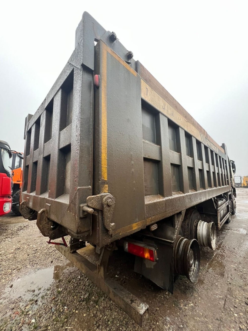FAW J6 8x4 Самосвал СА3310Р66K24T4E5