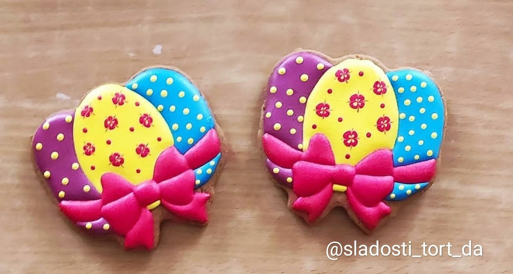 Яйца №4 с бантом