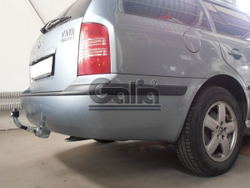 Фаркоп оцинкованный Galia S085A для Skoda Octavia I седан/универсал 1998-2004, Octavia Tour 2004-2010(паспорт и сертификат в комплекте)(без электрики)