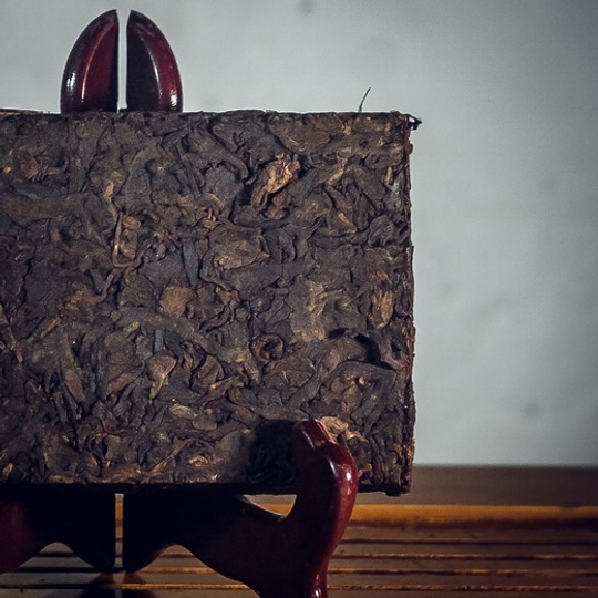 Шу Пуэр "Аромат Финика", в разлом