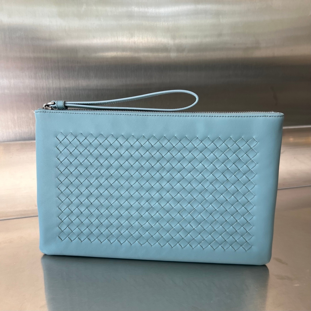 Bottega Veneta Pouch 30 cm