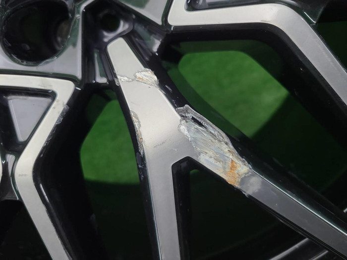 Диск литой R21 BMW X5M F95 (19-нв) 818 стиль перед