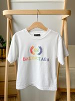 Футболка Balenciaga