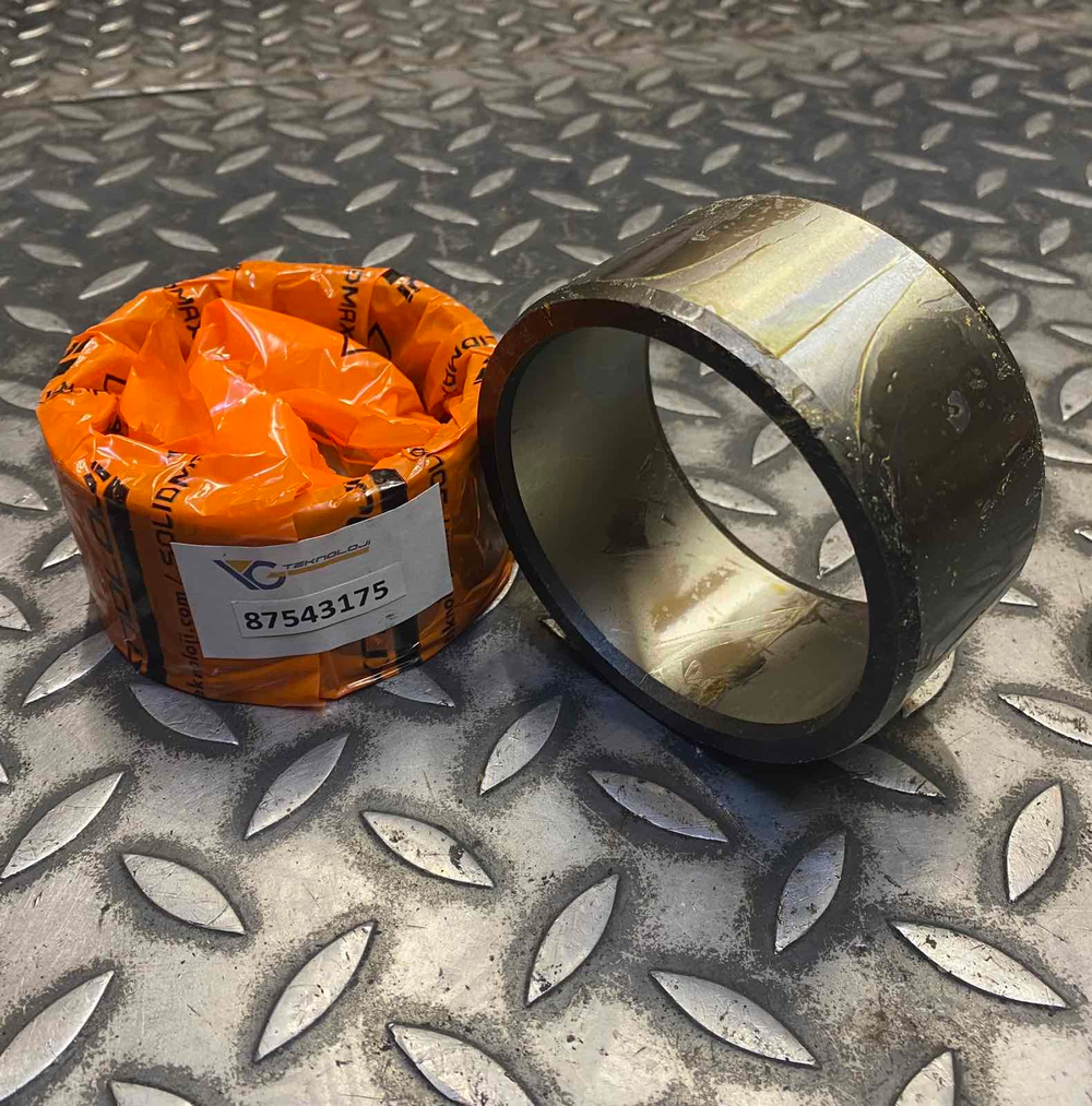 Втулка 87543175