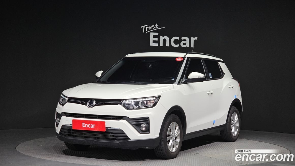 KG Mobility (Ssangyong) Very New Tivoli Дизель 1.6 2WD (11.2019)