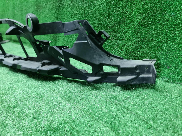 Кронштейн перед. бампера Mercedes E W213 20-23 AMG