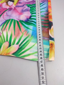 Юбка с красивыми цветами 42-44 размер