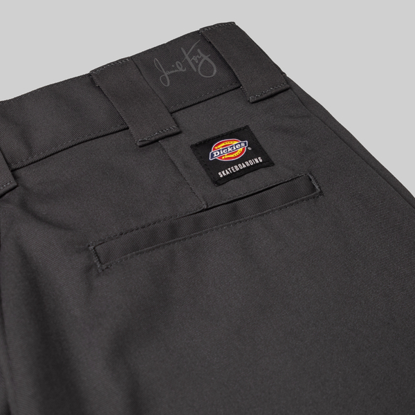 Брюки мужские Dickies Skateboarding Jamie Foy Loose Straight Twill Pants артикул:WPJ01CH Брюки мужские Dickies Skateboarding Jamie Foy Loose Straight Twill Pants артикул:WPJ01CH - купить в магазине Дайс