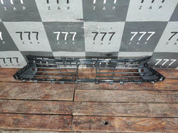 Решетка переднего бампера Voyah Free 21-нв Б/У Оригинал H97A2803008AA