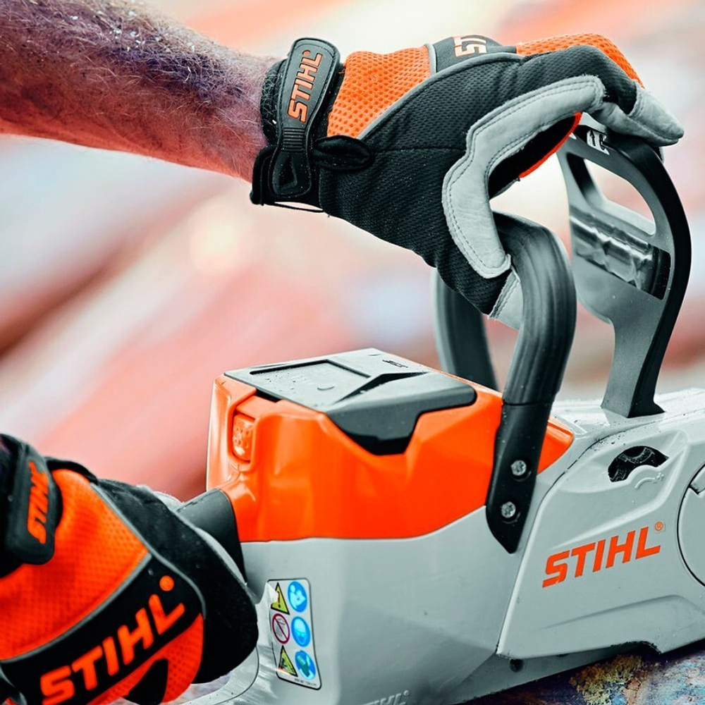 Аккумуляторная мотопила Stihl MSA 140 C-BQ шина 30 см SET (AK30, AL101)