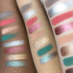 Give Me Glow CHRISTMAS MORNING palette