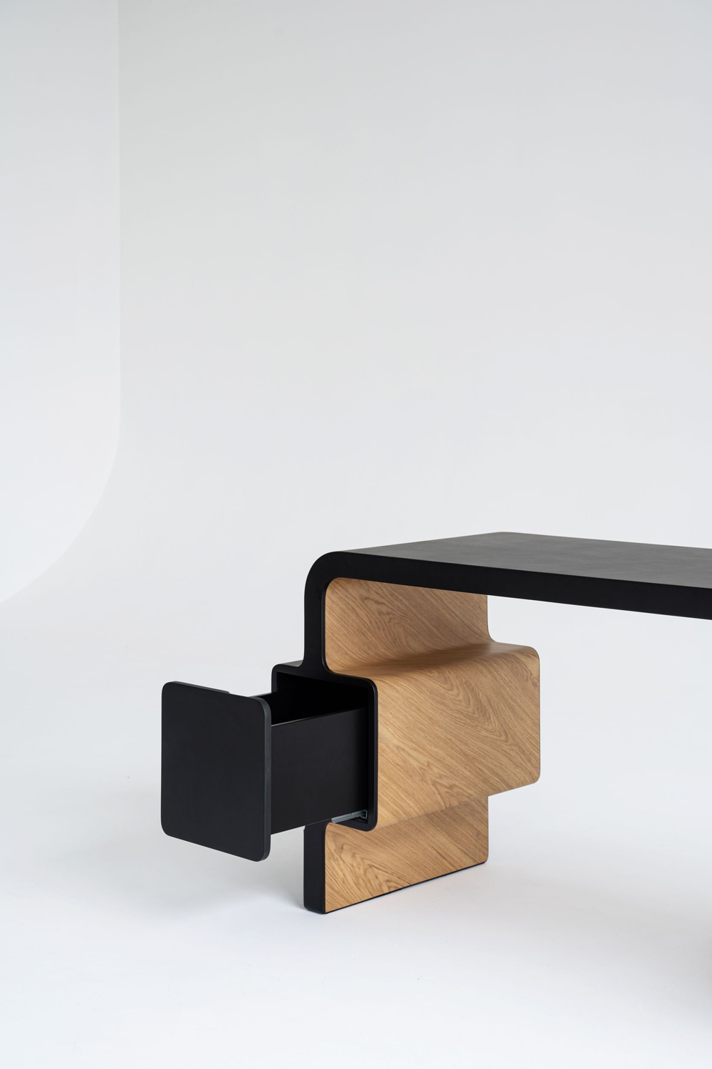 Рабочий стол «Tool»